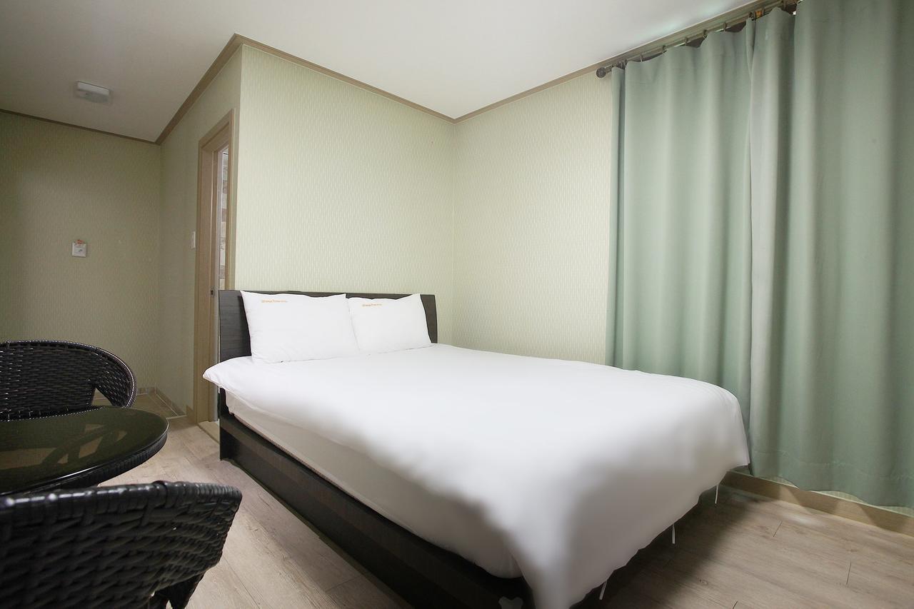 Orange Tree Hotel Jeju Dış mekan fotoğraf