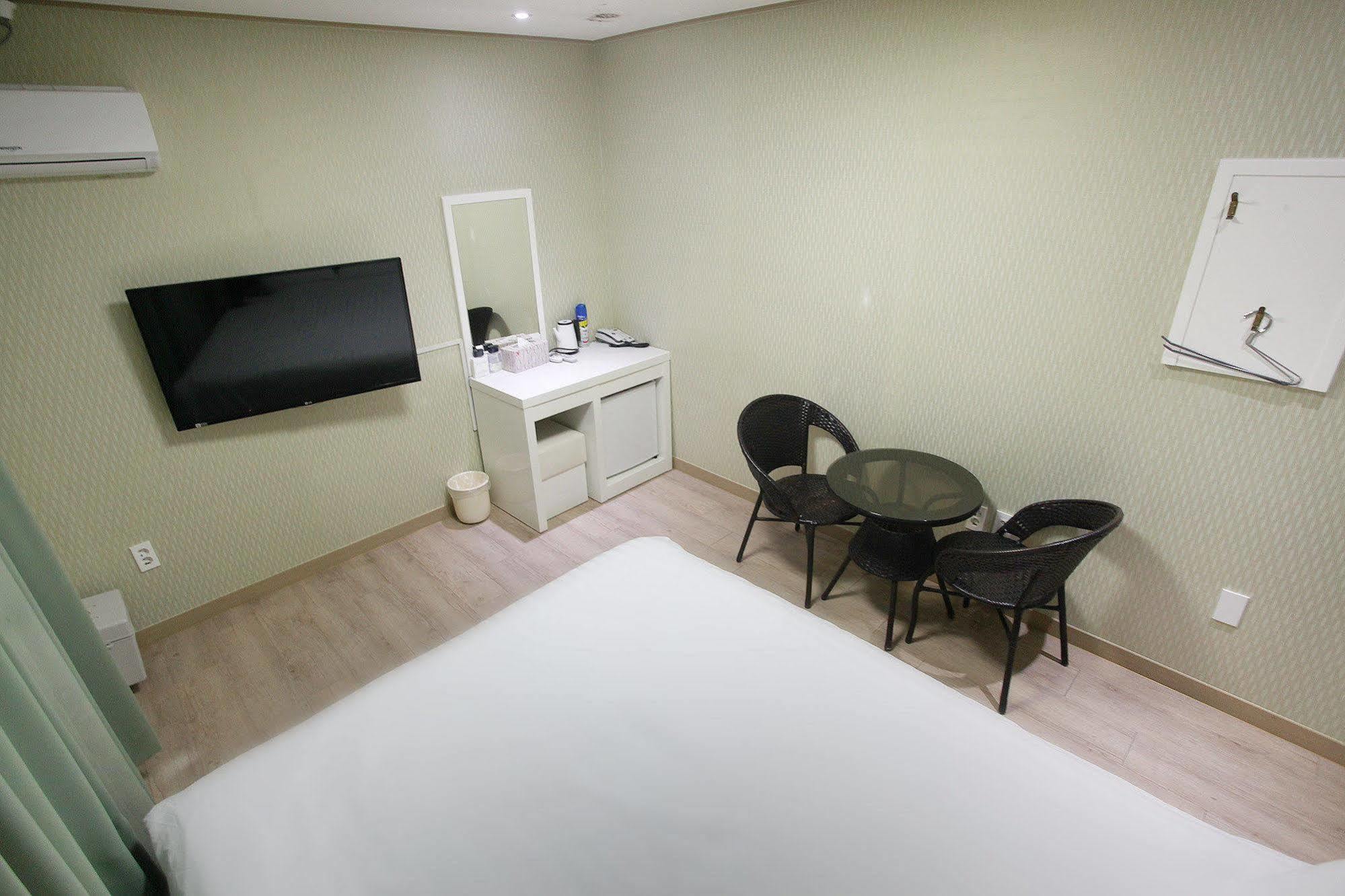 Orange Tree Hotel Jeju Dış mekan fotoğraf
