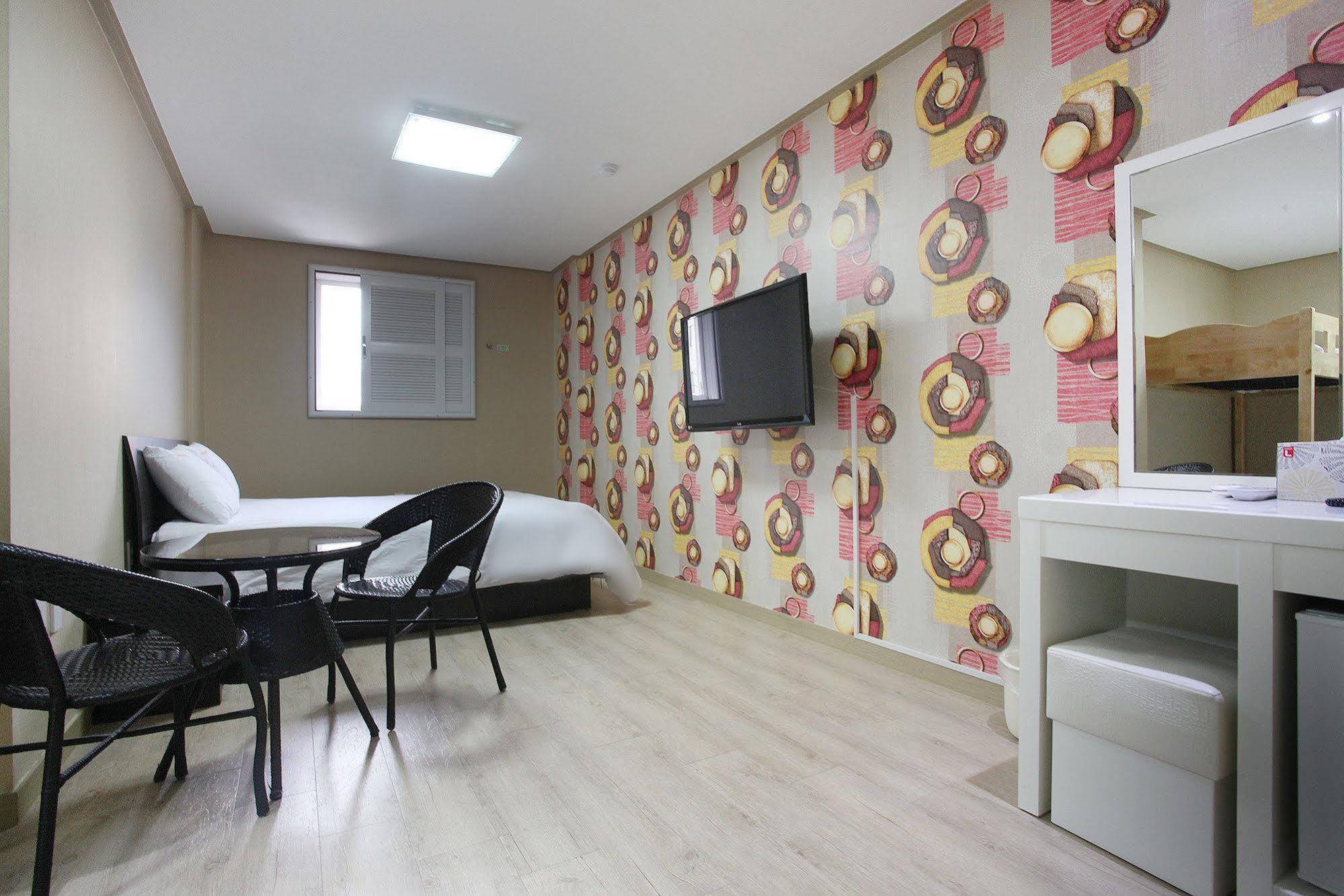 Orange Tree Hotel Jeju Dış mekan fotoğraf