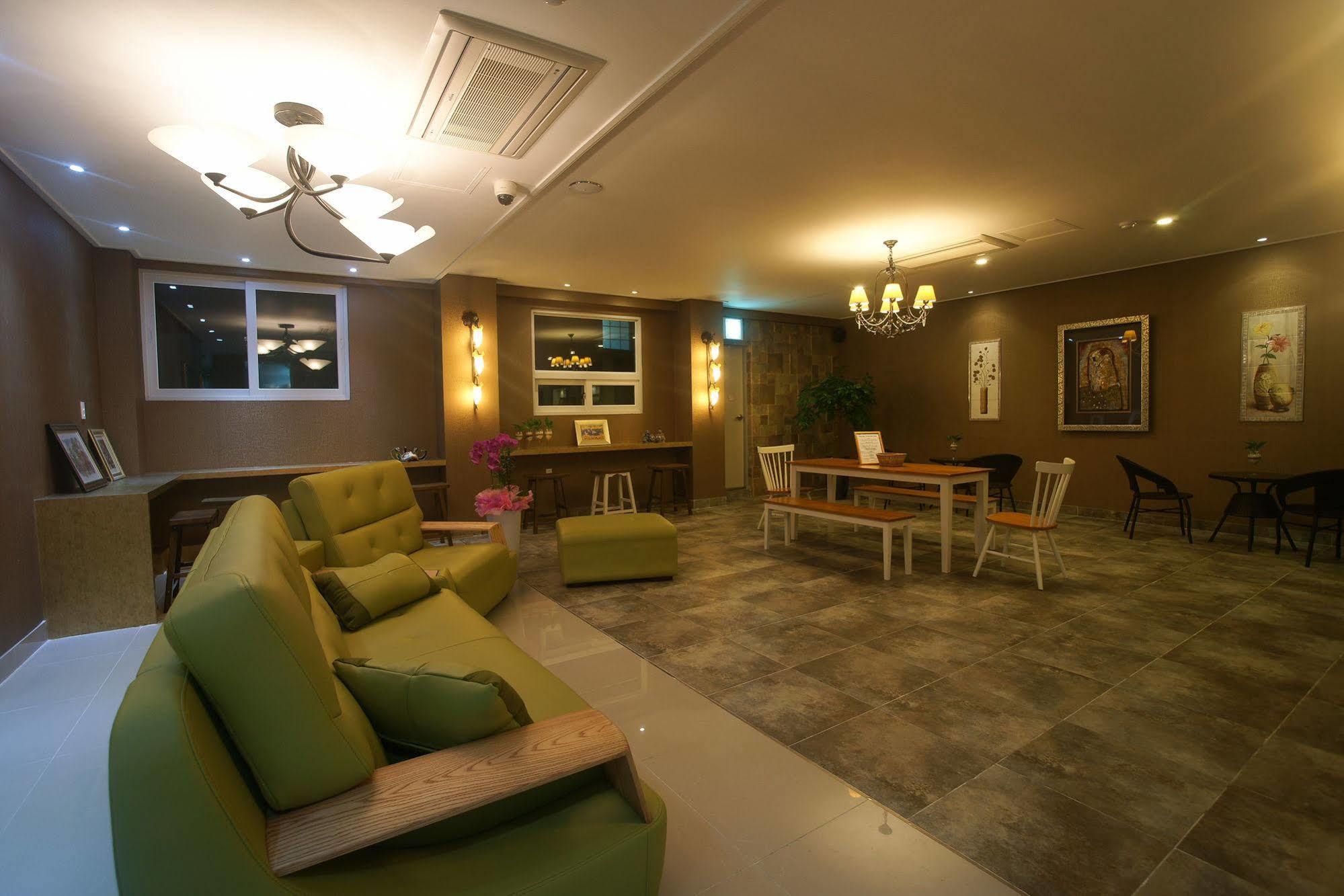 Orange Tree Hotel Jeju Dış mekan fotoğraf